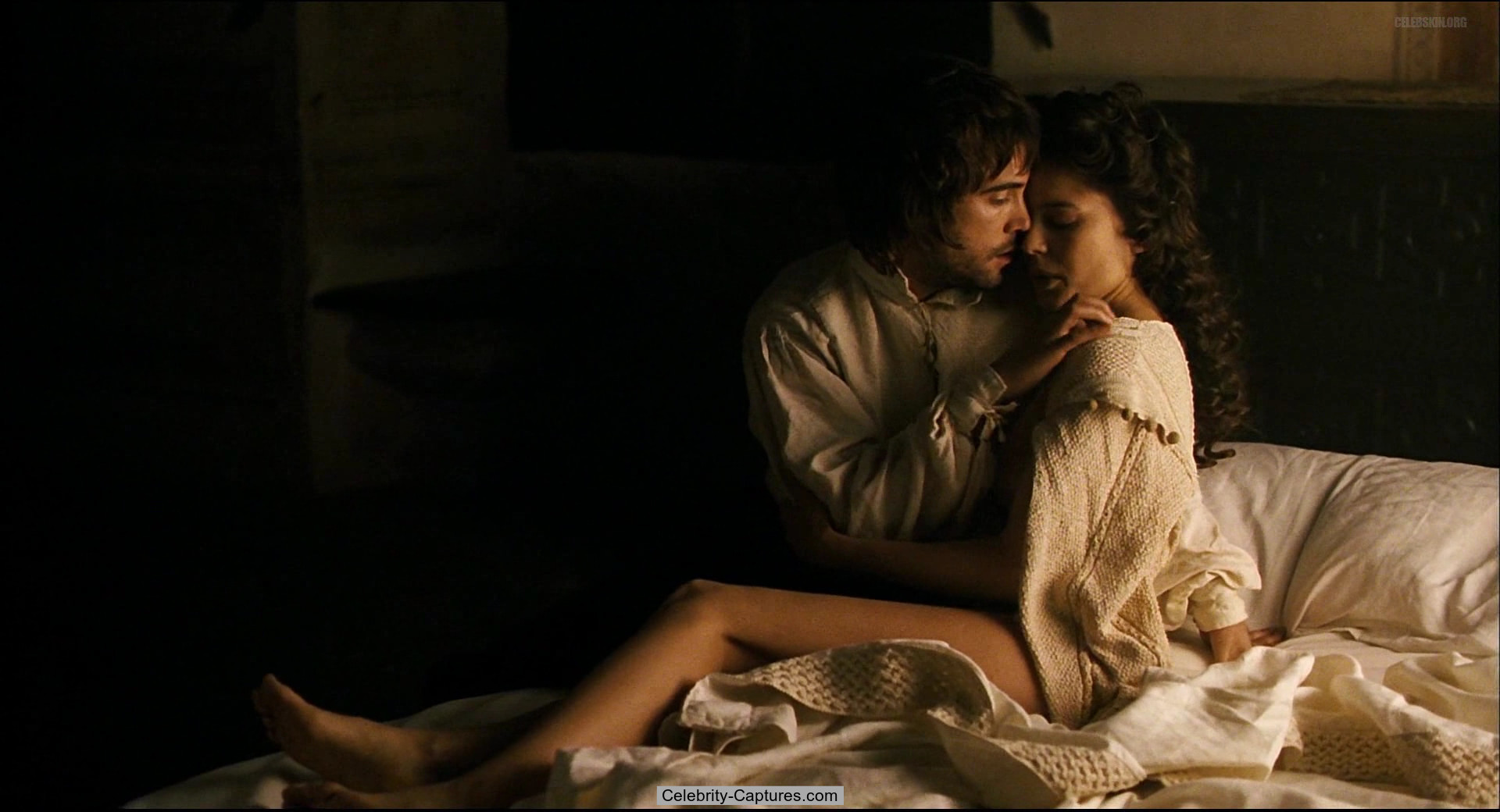 Elena Anaya naked in sex scenes from Alatriste