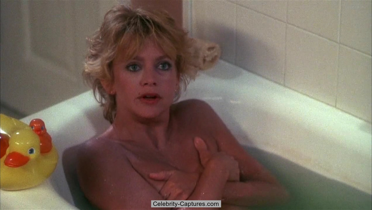 Goldie Hawn lying naked in bathtub scenes from Wildcats