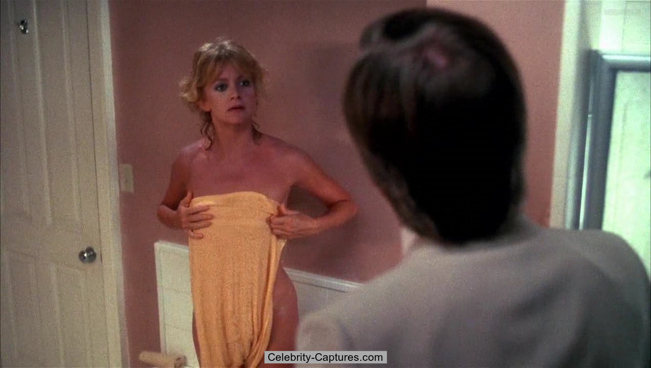 Goldie Hawn lying naked in bathtub scenes from Wildcats